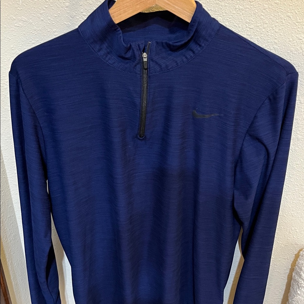 Men’s M Nike Navy Half-Zip Pullover